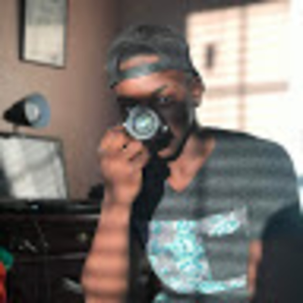 Meet your Posher, Devinnotrouble